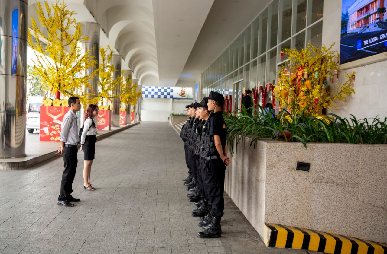 Bảo vệ là lực lượng bảo đảm an toàn an ninh quan trọng của các doanh nghiệp, công ty Bảo vệ là lực lượng bảo đảm an toàn an ninh quan trọng của các doanh nghiệp, công ty