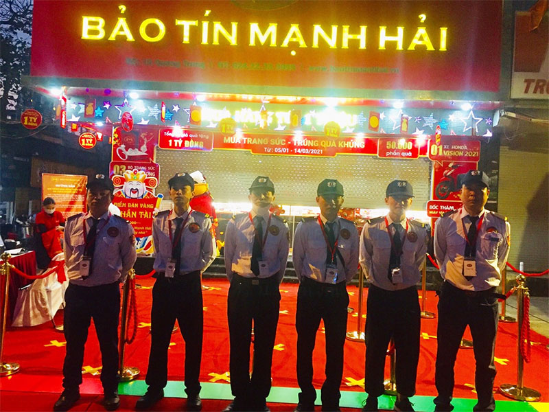 Dịch vụ bảo vệ tiệm vàng uy tín, chất lượng 1 Sử dụng dịch vụ bảo vệ tiệm vàng giúp chủ tiệm an tâm hơn trong hoạt động kinh doanh